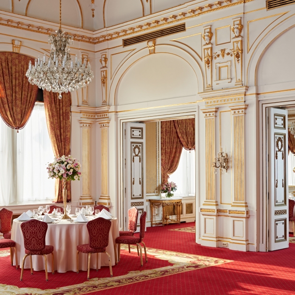 Exclusive brunch in Gundel