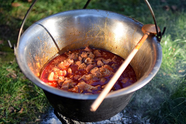Team building with cooking